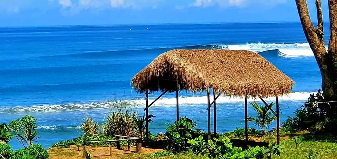 Amban Beach House Manokwari Exterior photo