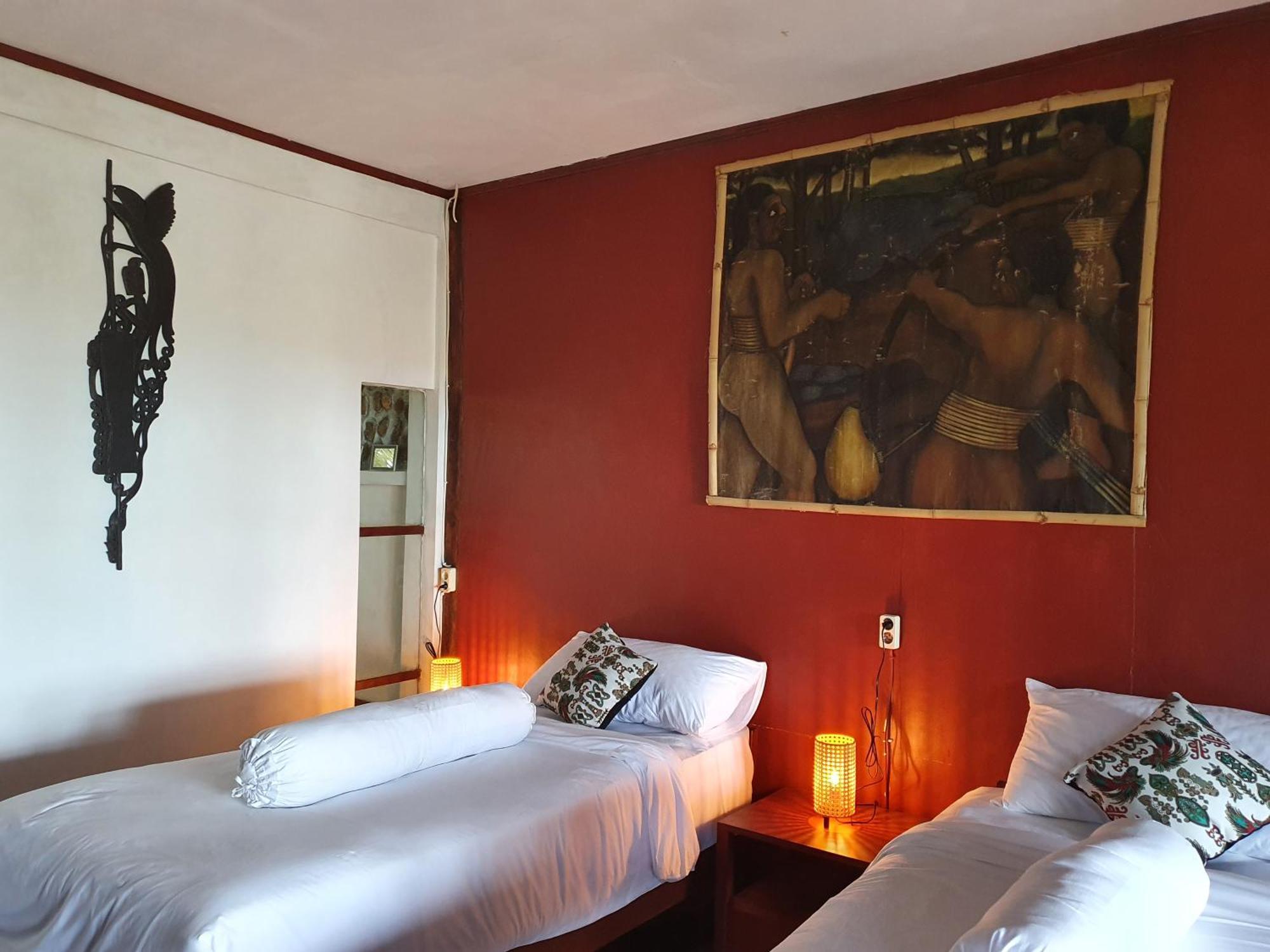Amban Beach House Manokwari Room photo